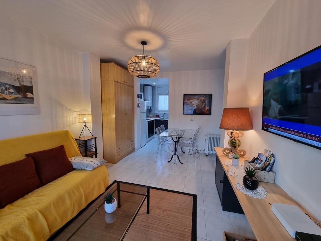 Lovely One Bedroom With Balcony روساس المظهر الخارجي الصورة