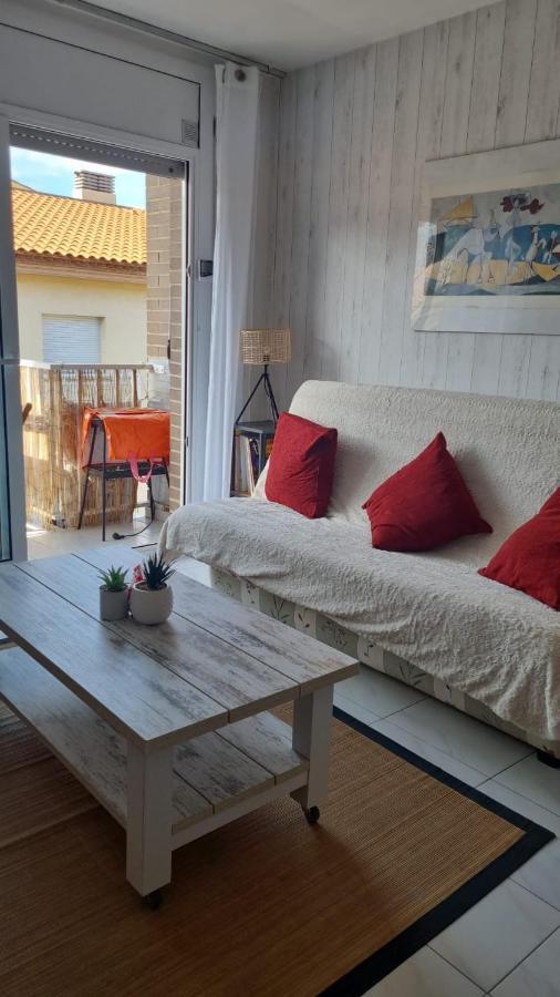 Lovely One Bedroom With Balcony روساس المظهر الخارجي الصورة